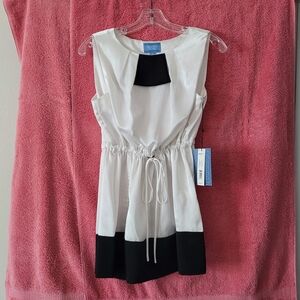 Simply Vera Vera Wang Black And White Dressy Top